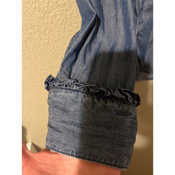 Time in true lightweight denim look with ruffles shirt - Picture 3 of 5